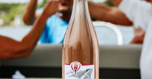 Concours Gagnez 3 bouteilles du Domaine Joël Delaunay et un polo! Concours Bulles Mousse et Tanins
