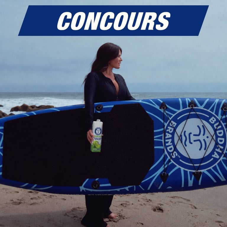Concours Gagnez une planche à pagaie et une caisse d’eau de coco Thirsty Buddha!