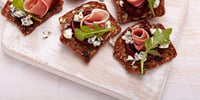 Photo de la Recette: Canapés au Fromage Bleu