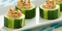 Photo de la Recette: Truite Fumée à la Sauce Ranch en Coupelles de Concombre