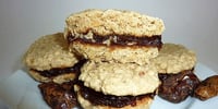 Photo de la Recette: Biscuits au Gruau avec Garniture aux Dattes