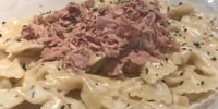 Photo de la Recette: Boucles, Sauce Crémeuse à l'ail et Thon