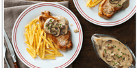 Photo de la Recette: Côtelettes de Porc et Superfries avec Sauce aux Champignons