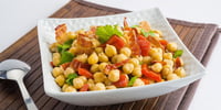 Photo de la Recette: SALADE DE POIS CHICHES, DE POIVRONS MARINÉS ET DE BACON