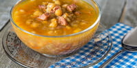 Photo de la Recette: SOUPE AUX POIS TRADITIONNELLE STYLE CABANE À SUCRE