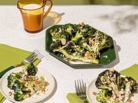 Photo de la Recette: Brocoli au BBQ et Sauce Yogourt-tahini