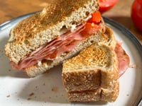 Photo de la Recette: La meilleure sandwich aux tomates