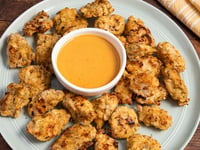 Photo de la Recette: Croquettes de Poulet Frites à l'Air Chaud avec Trempette