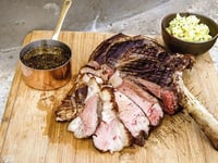 Photo de la Recette: Côte de Bœuf, écrasée de Pommes de Terre, Sauce Chimichurri
