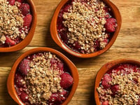Photo de la Recette: Crumble aux Fraises et au Basilic