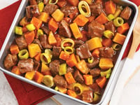 Photo de la Recette: Cubes de Boeuf aux Légumes sur la Plaque