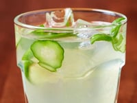 Photo de la Recette: Gin aux Concombres et aux Herbes