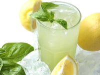 Photo de la Recette: Limonade Pétillante au Citron et Basilic