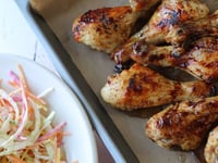 Photo de la Recette: Pilons de Poulet Laqués au Miel, Thym et Citron