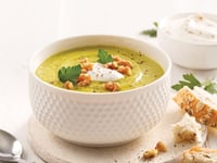 Photo de la Recette: Soupe-repas au Brocoli, Chou-fleur et Cheddar