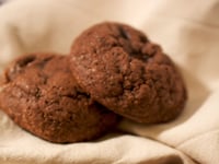 Photo de la Recette: Biscuits Double Chocolat aux Morceaux de Chocolat à la Menthe