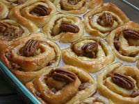 Photo de la Recette: Brioches à la Cannelle et Pacanes