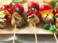 Photo de la Recette: Brochettes de Boeuf au Citron Vert et à la Sauce Tomate