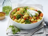 Photo de la Recette: CARI DE POMMES DE TERRE ET LÉGUMES