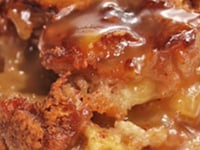 Photo de la Recette: Gâteau Pouding aux Pommes Sauce au Caramel