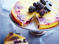 Photo de la Recette: Gâteau magique aux fruits noirs