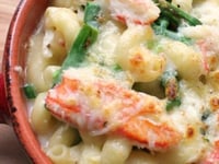 Photo de la Recette: MACARONI PRINTANIER AUX FROMAGES D’ICI AU CRABE ET AUX ASPERGES