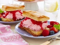 Photo de la Recette: Millefeuilles Aux Petits Fruits