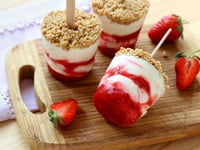 Photo de la Recette: Mini Cheesecakes à la Fraise façon Popsicle