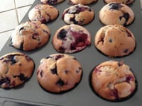 Photo de la Recette: Muffin Explosion de Fruit Style Tim Hortons