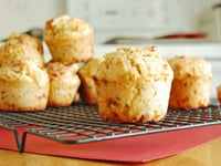 Photo de la Recette: Muffins Cheddar et Oignons