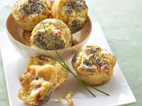 Photo de la Recette: Muffins au Saumon Fumé et Graines de Pavot avec Fruit d’Or®