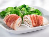 Photo de la Recette: Poitrine de Poulet Farcie au Bacon Basilic et Trois Fromage