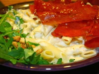 Photo de la Recette: Pennes à la Bresaola et Crème de Parmesan