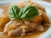 Photo de la Recette: Ragoût de Porc Sauce aux Pommes