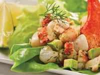 Photo de la Recette: Salade de Homard et Pétoncles à L'avocat