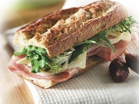 Photo de la Recette: Sandwich au Jambon Cuit au Bouillon, au Fenouil et au Fromage