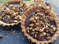 Photo de la Recette: Tarte Chocolat Caramel et Noix de Pécan Caramélisées