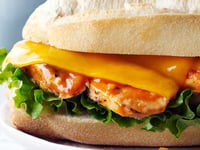 Photo de la Recette: UN SANDWICH « TYPIQUEMENT CANADIEN »