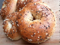 Photo de la Recette: Bagels Style Montréal (plein-goût)