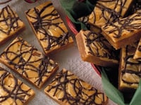 Photo de la Recette: Barres au Caramel Amandine