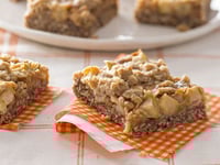 Photo de la Recette: Bars Caramel Croustade aux Pommes