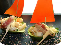 Photo de la Recette: Bateaux d'Avocats au Thon et Fruits de Mer