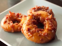 Photo de la Recette: Beignes au Caramel et Bacon