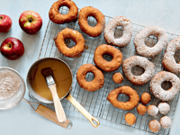 Photo de la Recette: Beignes aux Pommes à L'ancienne