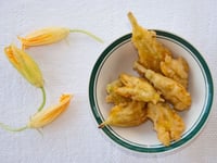 Photo de la Recette: BEIGNETS DE FLEURS DE COURGE