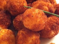 Photo de la Recette: Billes de Mozzarella Pannées Crousti-Fondantes