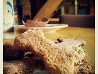 Photo de la Recette: BISCUITS AU MIEL ET FLOCONS D’AVOINE POUR CHIEN