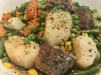 Photo de la Recette: Boeuf et Légumes à L'autocuiseur