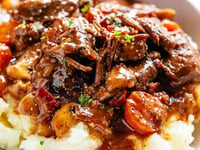 Photo de la Recette: Bœuf Mijotés dans une Sauce au Vin Rouge