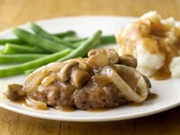 Photo de la Recette: Boeuf Salisbury avec Sauce aux Champignons